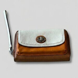 Coach Park Colorblock Leather Wristlet Wallet | Classic Preppy Old Money